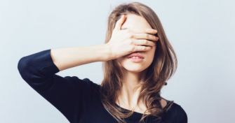 Was steckt hinter der Angststörung Scopophobie | apomio Gesundheitsblog