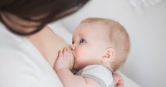 Die richtige Ernährung während der Stillzeit | apomio Gesundheitsblog