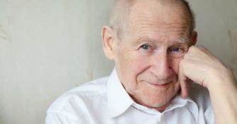 Grauer Star:  So werden trübe Augen behandelt | apomio Gesundheitsblog