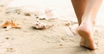 Zarte Sache: Hornhaut schonend entfernen und vorbeugen | apomio Gesundheitsblog