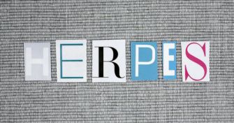 Genitalherpes: Virusinfektion erkennen und behandeln | apomio Gesundheitsblog