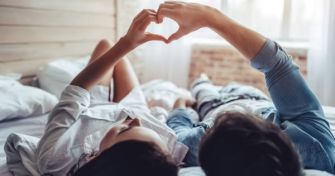 Gesund und glücklich durch Sex | apomio Gesundheitsblog