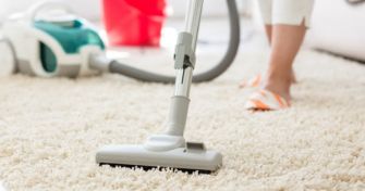 Allergisch gegen die eigenen vier Wände: Die Hausstaubmilbenallergie | apomio Gesundheitsblog