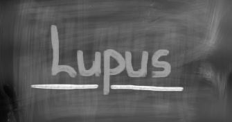 Lupus: Wenn sich das Immunsystem gegen den Körper wendet | apomio Gesundheitsblog
