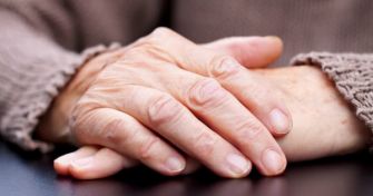 Leben mit Morbus Parkinson | apomio Gesundheitsblog