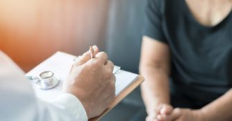 PCO-Syndrom: Häufigste Hormonstörung bei der Frau | apomio Gesundheitsblog