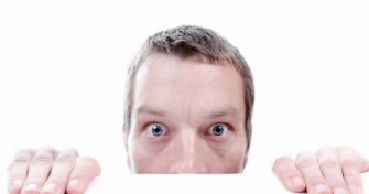 Phobien: Wenn die Angst vor Höhe, dem Aufzug und der Prüfung zu groß wird | apomio Gesundheitsblog