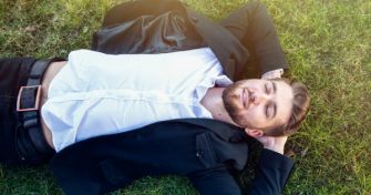 Ruhe, bitte! Wenn Lärm uns auf die Nerven geht und krank macht | apomio Gesundheitsblog